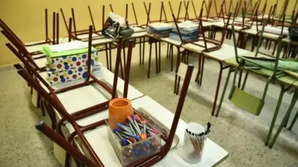 Las aulas de Infantil, Primaria y la ESO en la Región reabrirán en septiembre