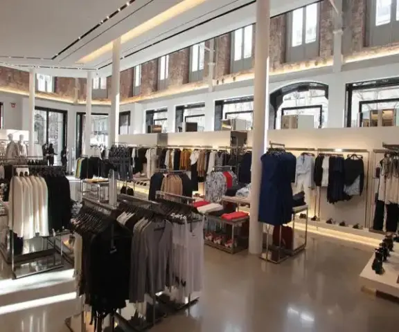 Todas las tiendas físicas españolas podrán promover rebajas mientras eviten las aglomeraciones