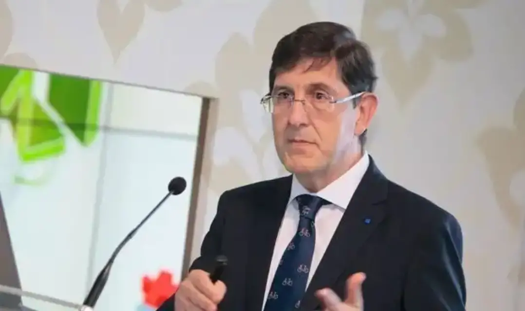Murcia espera no enterarse por el BOE los criterios para abrir las playas