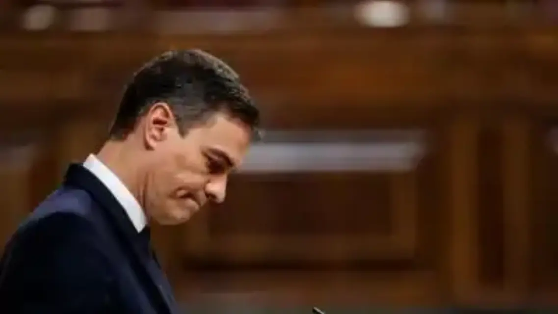 Entre acaloradas acusaciones le aprobaron la sexta y última prórroga a Sánchez