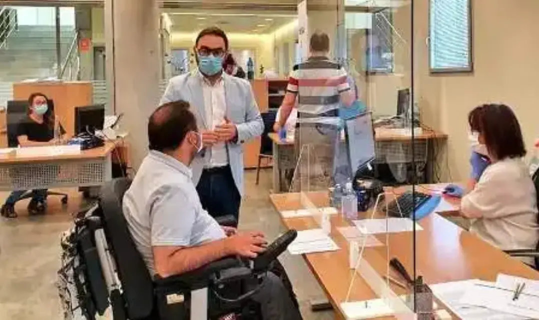 1.350 solicitudes se recibieron en la Oficina para la tramitación de ayudas a los autónomos en Lorca
