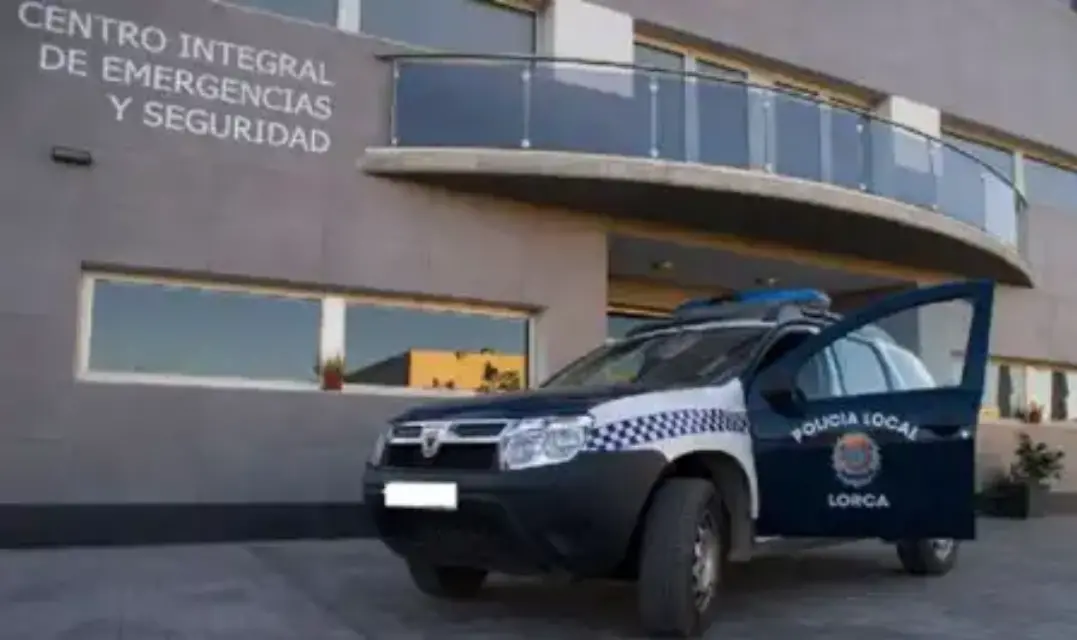 La Policía Local pone en detención a extranjero por agresión