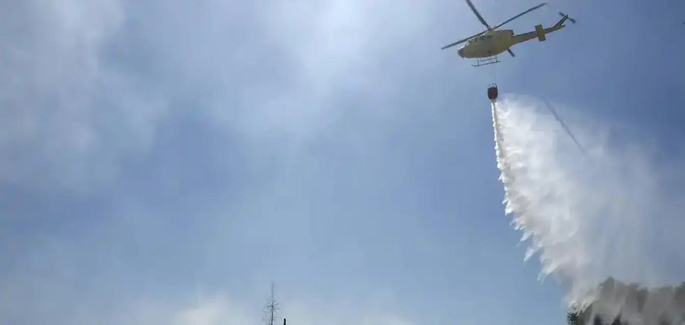 Desalojaron poblado chabolista tras incendio en la localidad de Patiño