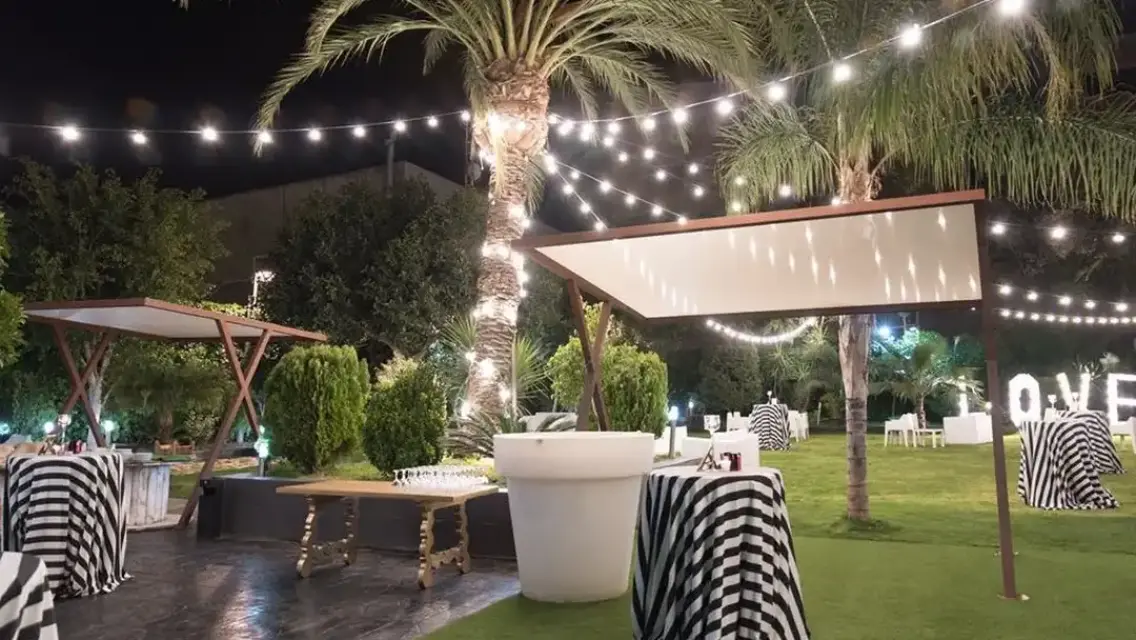 El novio de una boda celebrada en el Magna Garden dio positivo por Covid-19