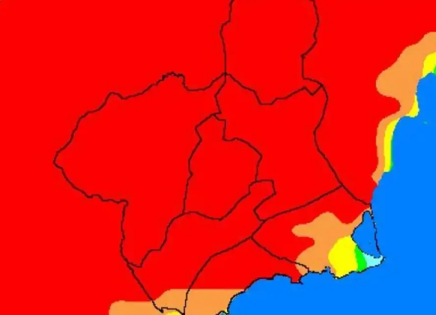 Nivel de riesgo extremo de incendio forestal se extiende a gran parte de la Región