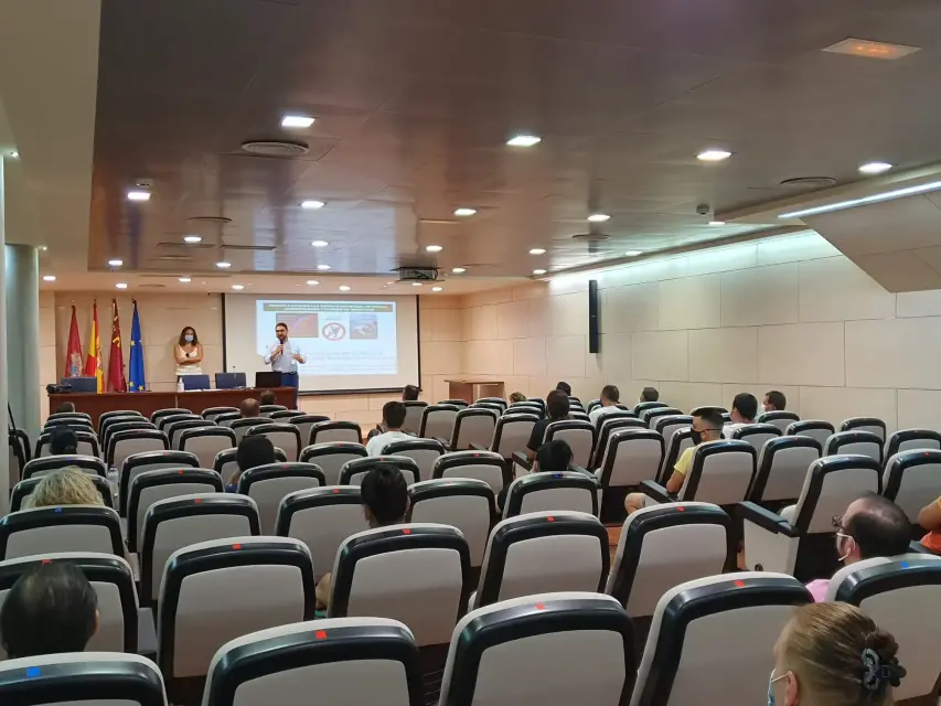 Agosto termina en Lorca con 172 desempleados menos gracias a las campañas estivales de sectores como la agricultura y servicios