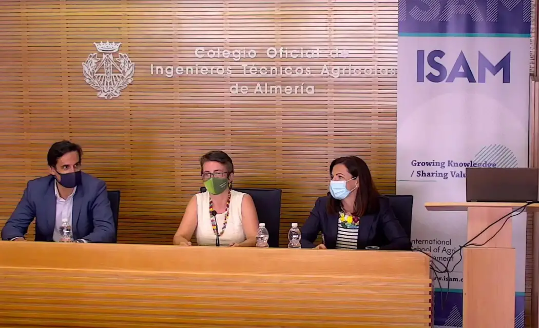 Nace en Almería el primer certificado de actualización para ingenieros agrícolas de toda España
