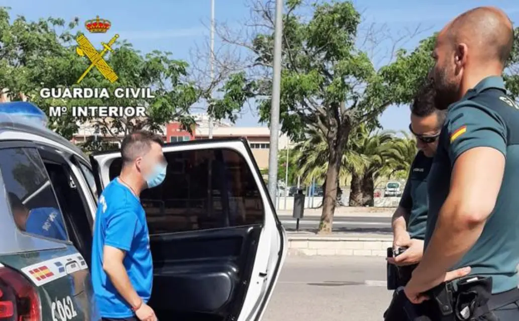 Falso fisioterapeuta deportivo es detenido por abuso sexual a un menor