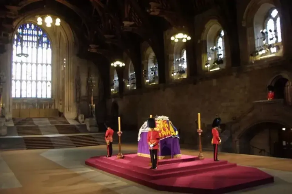 Muere la reina Isabel II: Así serán las pompas fúnebres