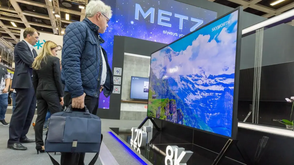 ¡Aquí no hay salvación! Televisores 8K son una amenaza para Europa