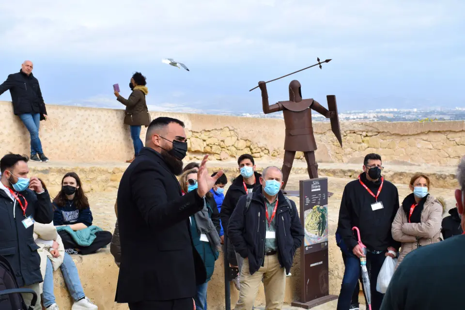 El Castillo de Santa Bárbara promete la mayor recreación histórica en navidad