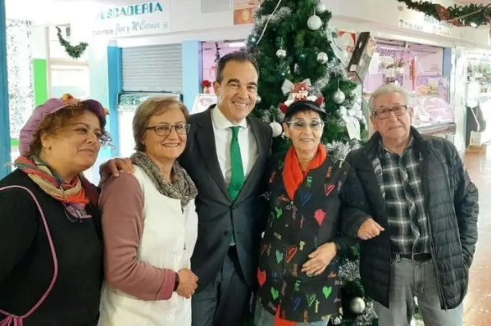 Alicante inicia XI Concurso de Decoración Navideña de Comercios y Escaparates