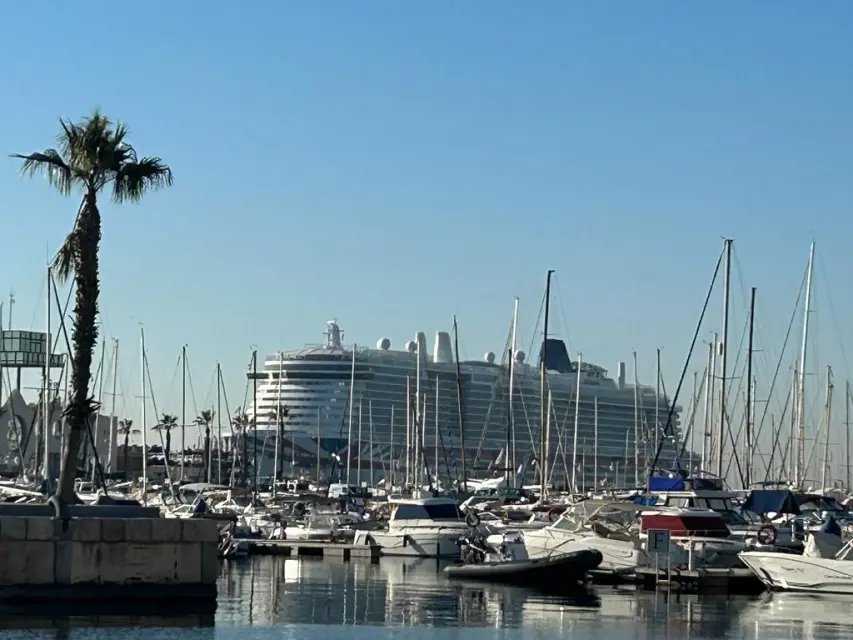 Unos 7.000 cruceristas llegan a Alicante esta semana