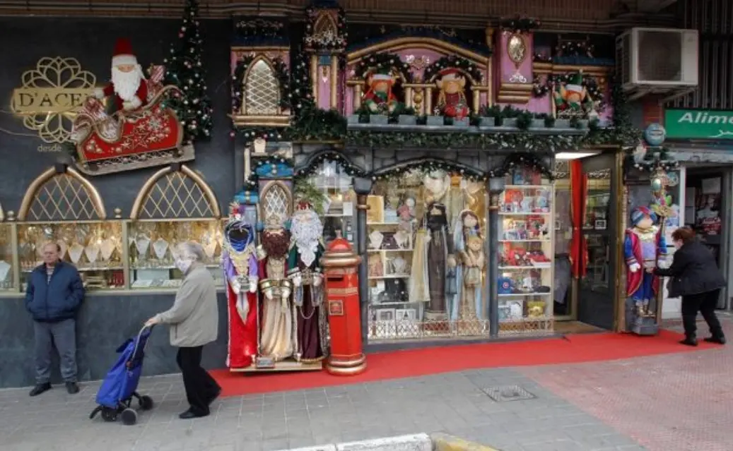 Escaparate navideño roba todas las miradas en Alicante