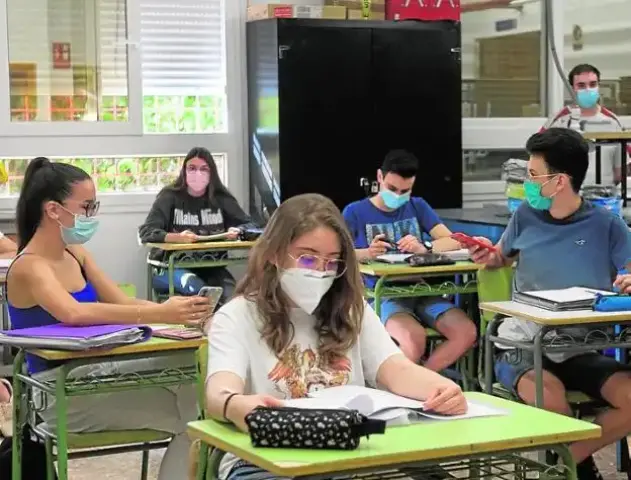 Alrededor de 200.000 alumnos de la Región iniciarán el curso escolar este lunes