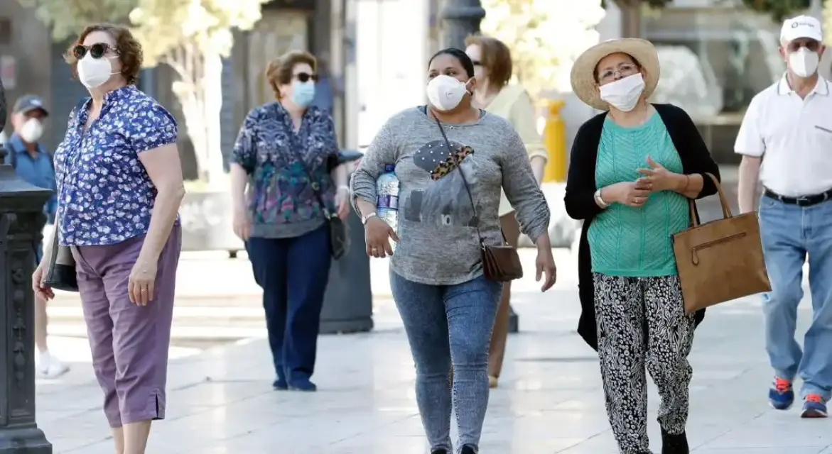 Policía Local multa a más de 320 personas en un día por no usar la mascarilla en Murcia