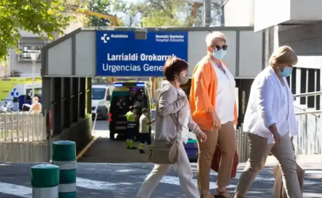 Prohiben mascarillas de tela en centros de salud de País Vasco