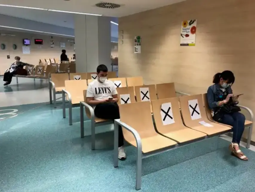 Consejería de Salud recomienda usar mascarillas quirúrgicas en los hospitales de la Región