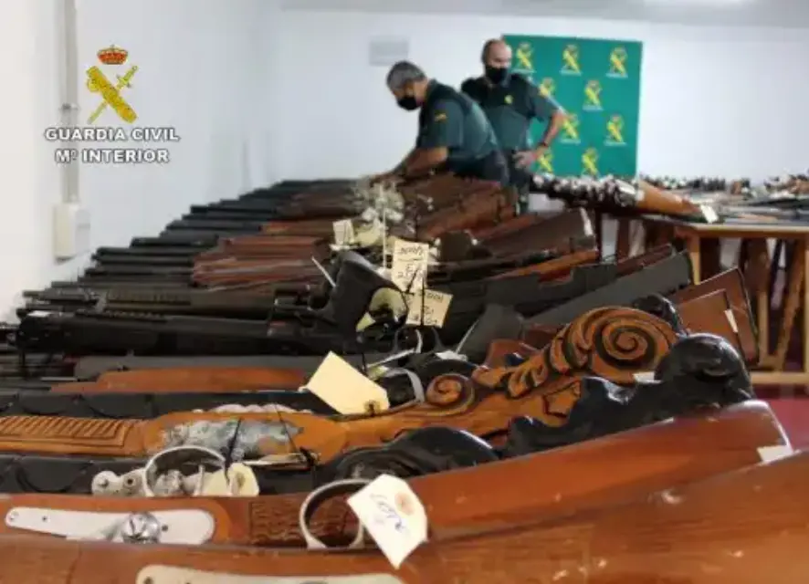 Disponible amplio arsenal para la tradicional subasta de armas de la Guardia Civil