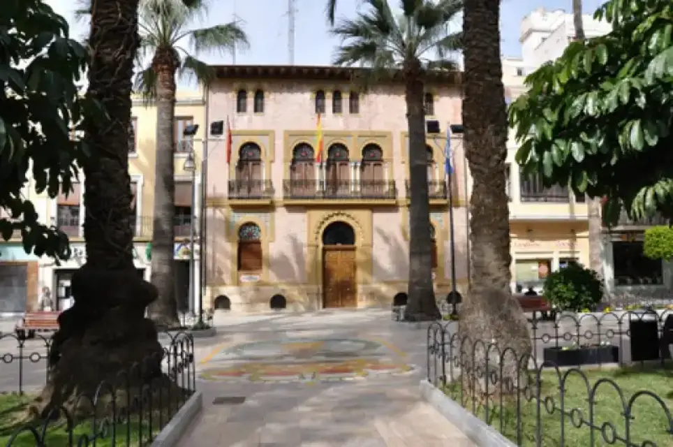 Trabajador del Ayuntamiento de Águilas dio positivo por Covid-19