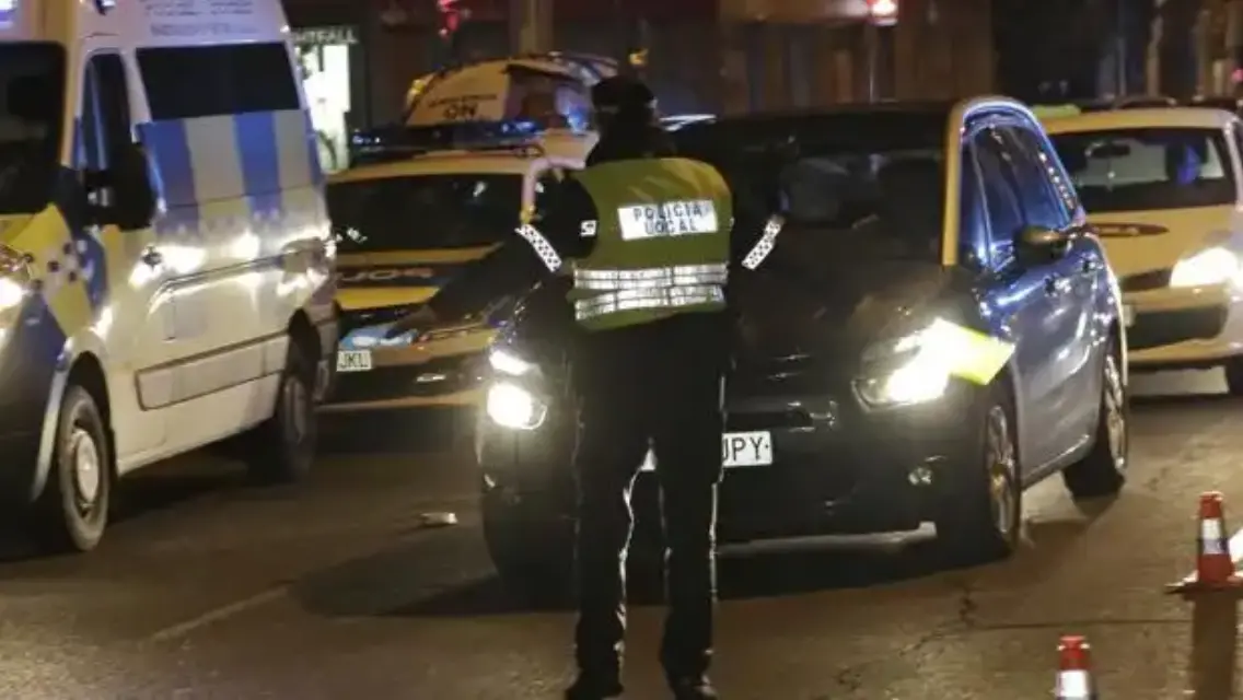 Los controles policiales retornan para vigilar el toque de queda