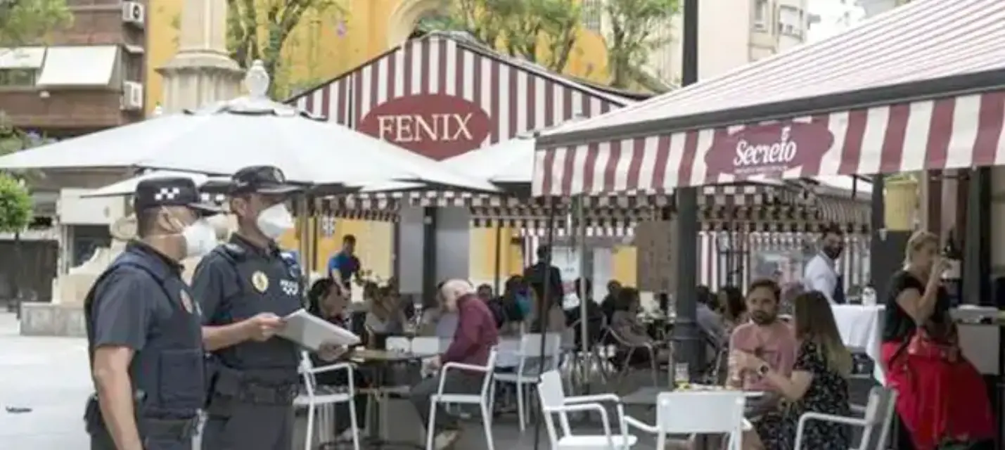 Salud decide cerrar los bares y restaurantes en la Región de Murcia ante situación extrema por coronavirus