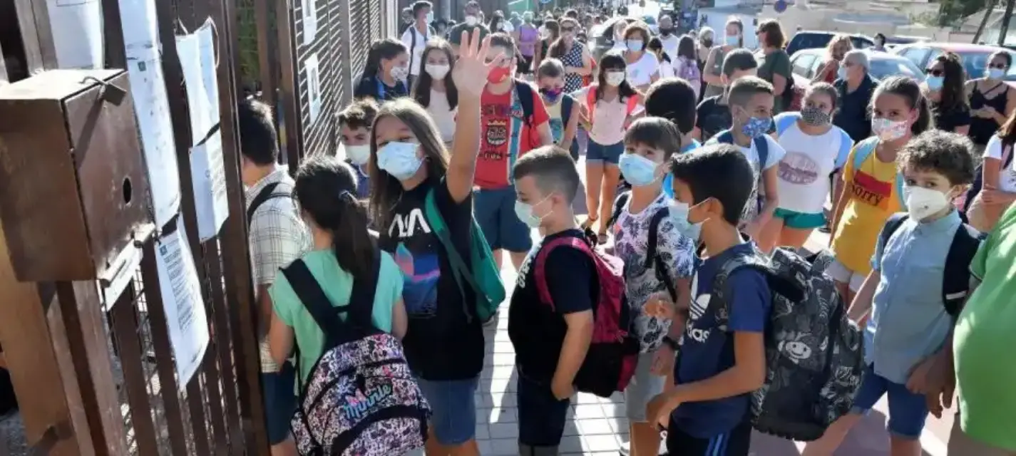 El coronavirus llega a los colegios de Murcia 50 positivos en un día