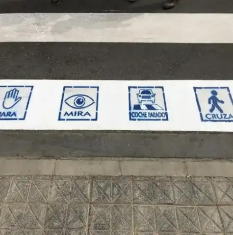Pulpí incorpora pasos de peatones 3D y moderniza las marcas viales del municipio