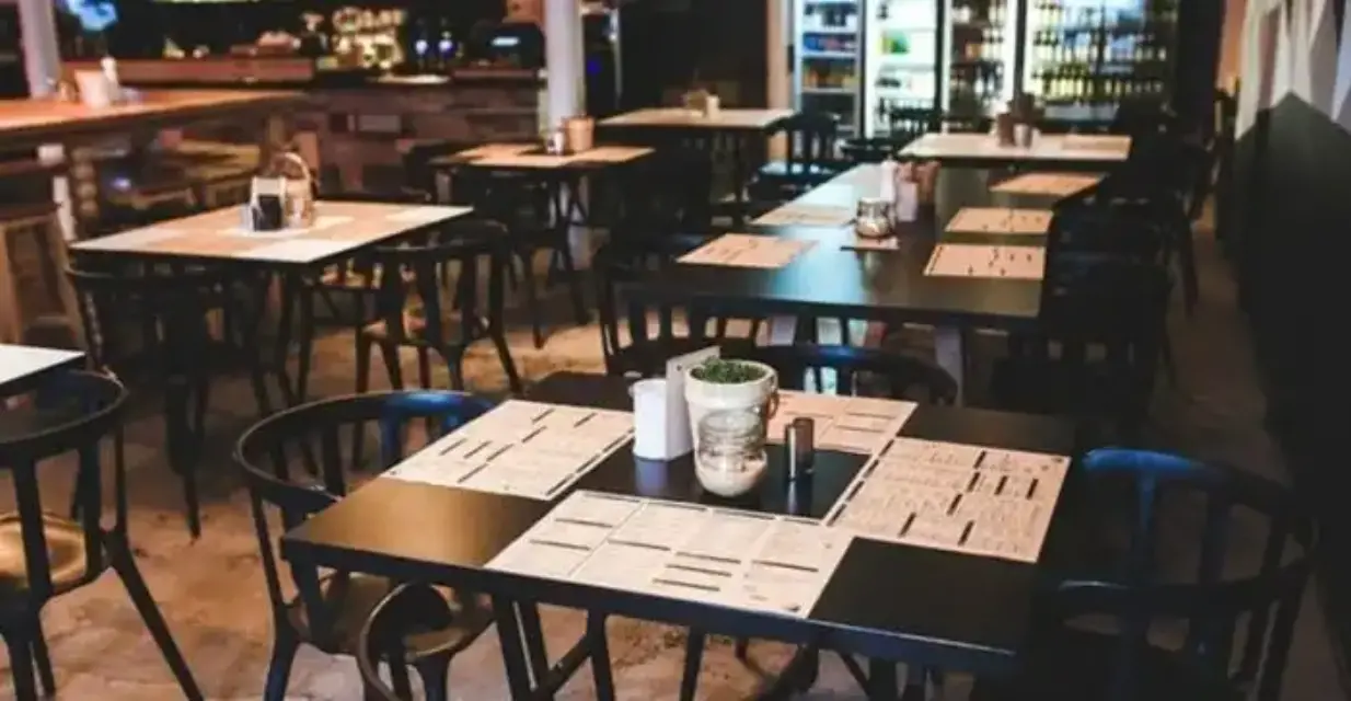 Bares abrirán sus interiores la semana que viene en la Región de Murcia