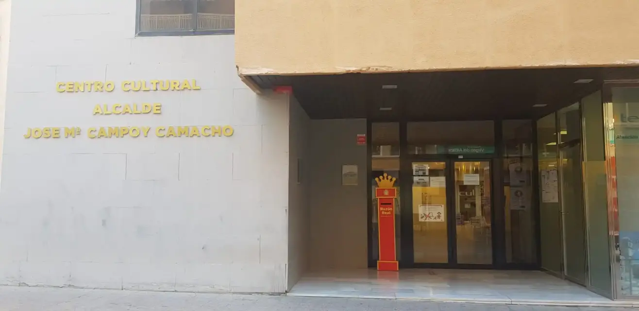 La sala de estudio del Centro Cultural de Lorca abrirá el 31 de diciembre y el 1 al 6 de enero