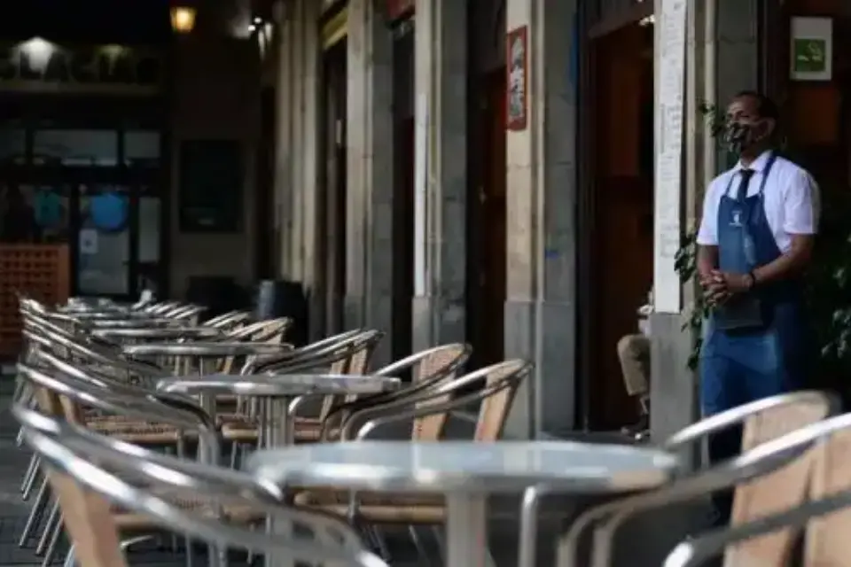 Murcia cerrará la hostelería a partir de las 18:00 horas el 5 de enero y el Día de Reyes