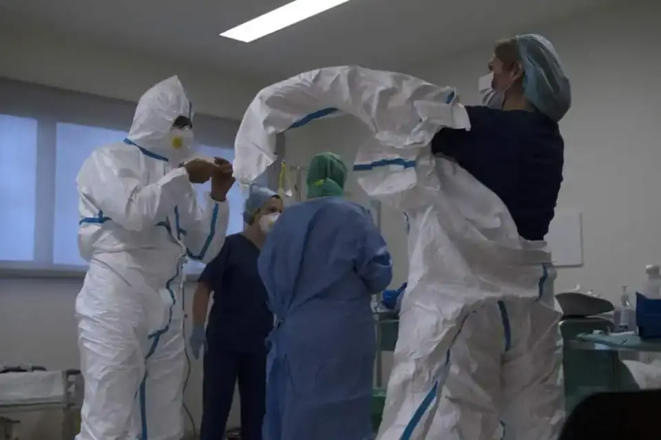 El Coronavirus pone en rojo a los hospitales de Murcia excepto en Totana y en Puerto de Mazarrón