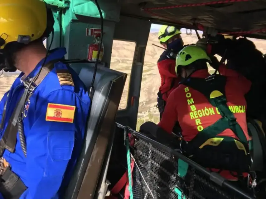 1-1-2 rescata a una senderista accidenta en el paraje de Los Mamellones