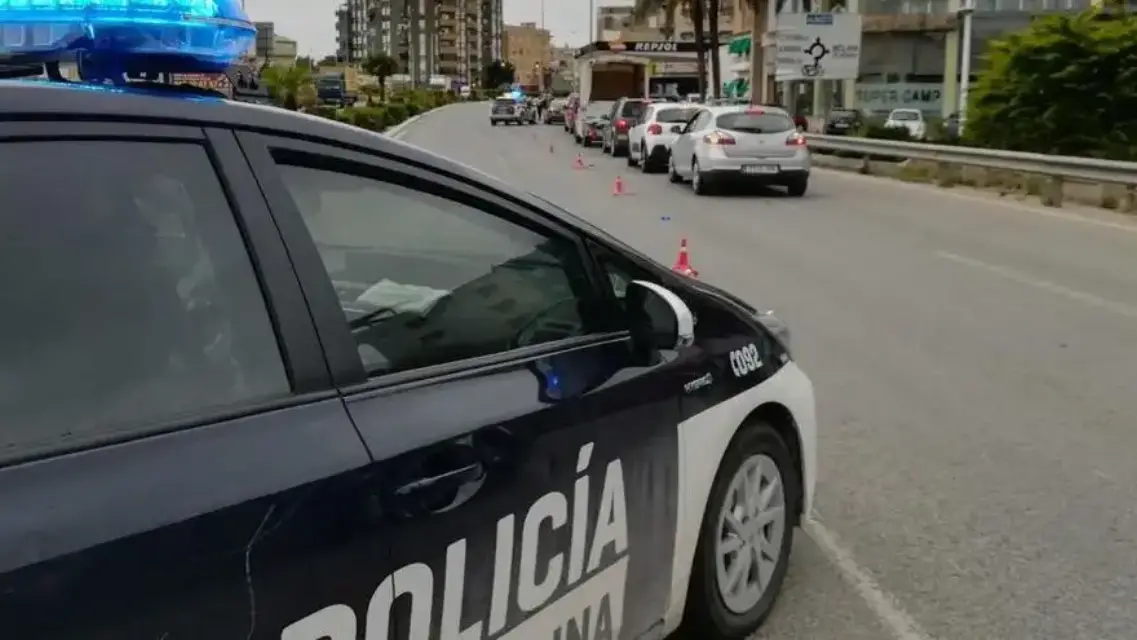 Una joven y dos policías son sometidos a una paliza en una fiesta ilegal en piso Molina