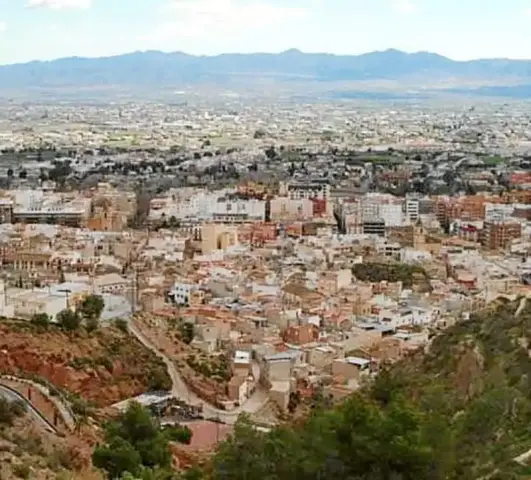 La extracción sin control del agua acelera el hundimiento del sur de Lorca y la cuenca del Valle del Guadalentín