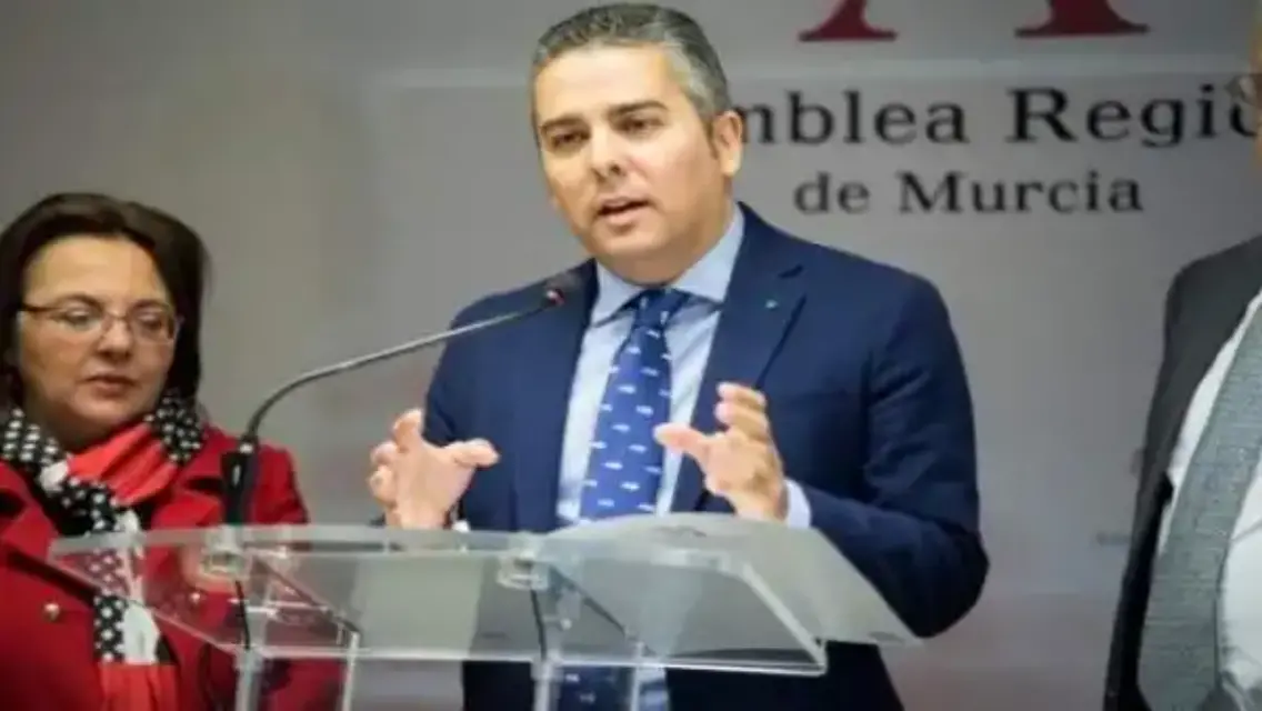 El PP de Murcia exige al Gobierno central reforzar el servicio de aduanas ante nuevos controles de los productos Brexit