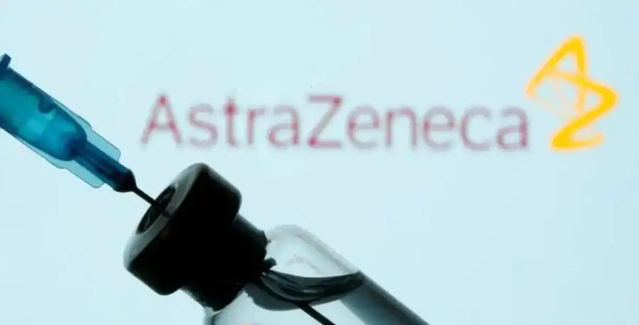 Reajuste en la vacunación pospone por medio año la segunda dosis de menores de 55 años diagnosticados o contagiados por Covid