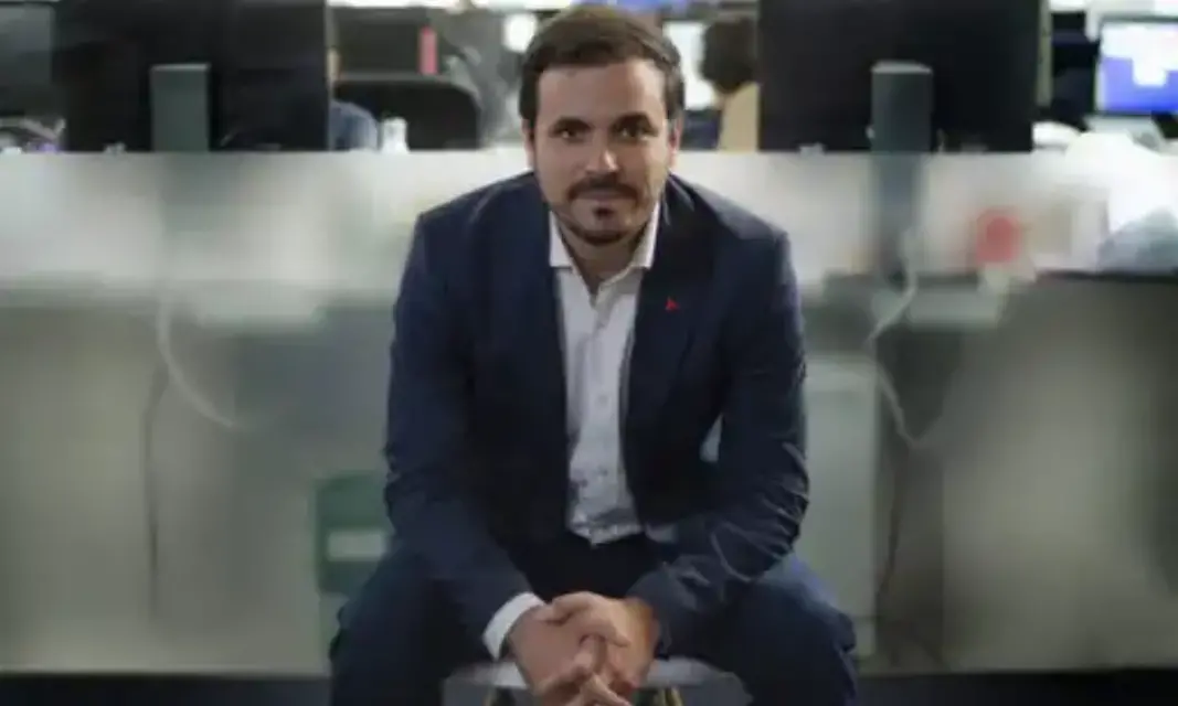 Alberto Garzón: Es grave la anomalía democrática que se vive en España tras la detención del rapero Pablo Hasel