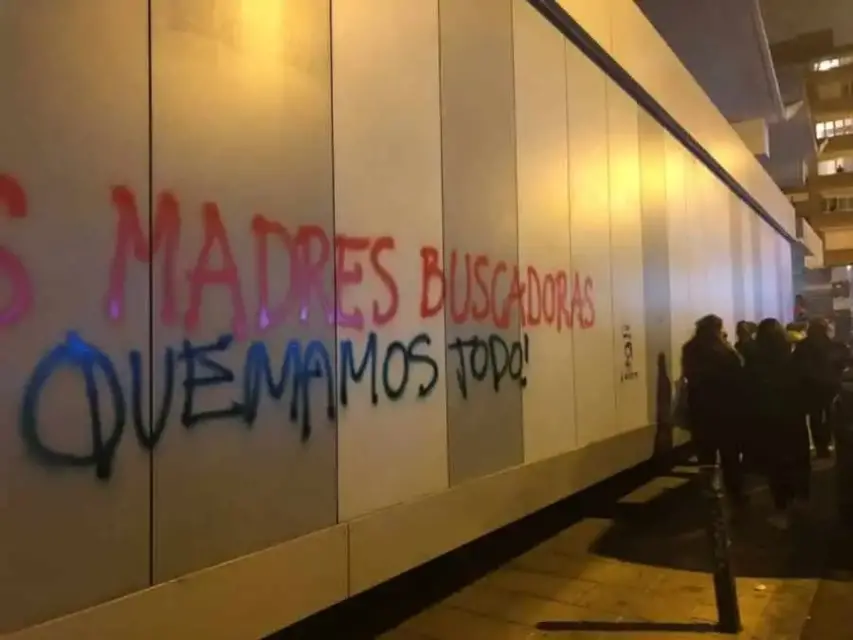 Entre enfrentamientos y vandalismo trascurre el 8-M en varias provincias españolas