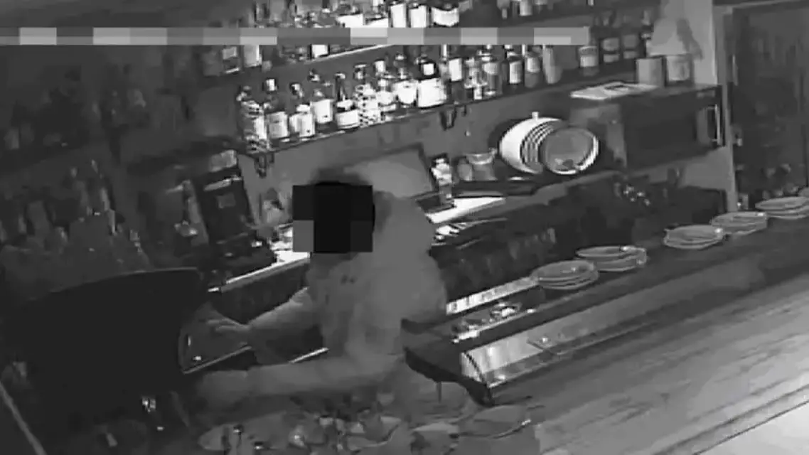 Asalta un restaurante de Mazarrón para robar tabaco y bebidas alcohólicas