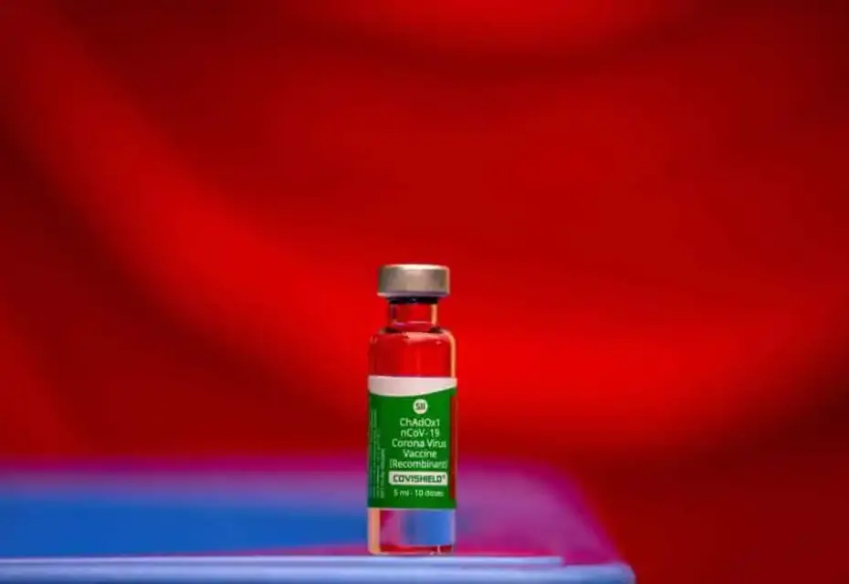 Alerta por más de 30 casos de trombosis en personas vacunadas con la fórmula AstraZeneca
