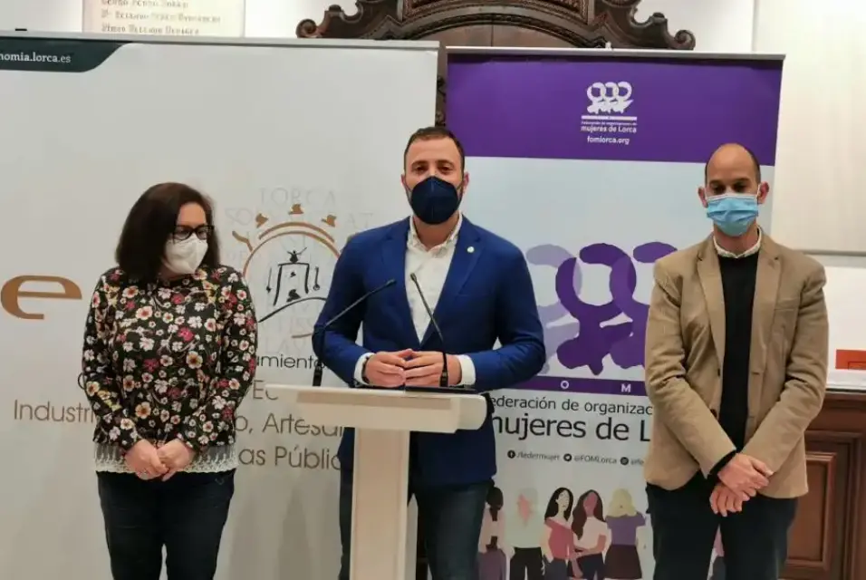 El Ayuntamiento de Lorca y la FOMLorca presentan el Proyecto Fortaleza: Conexión Violeta’ de atención psicológica grupal para mujeres