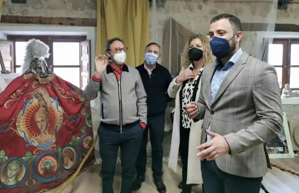 La Casa del Artesano acoge la exposición monográfica ‘Vida y obra artística de Damián Teruel’