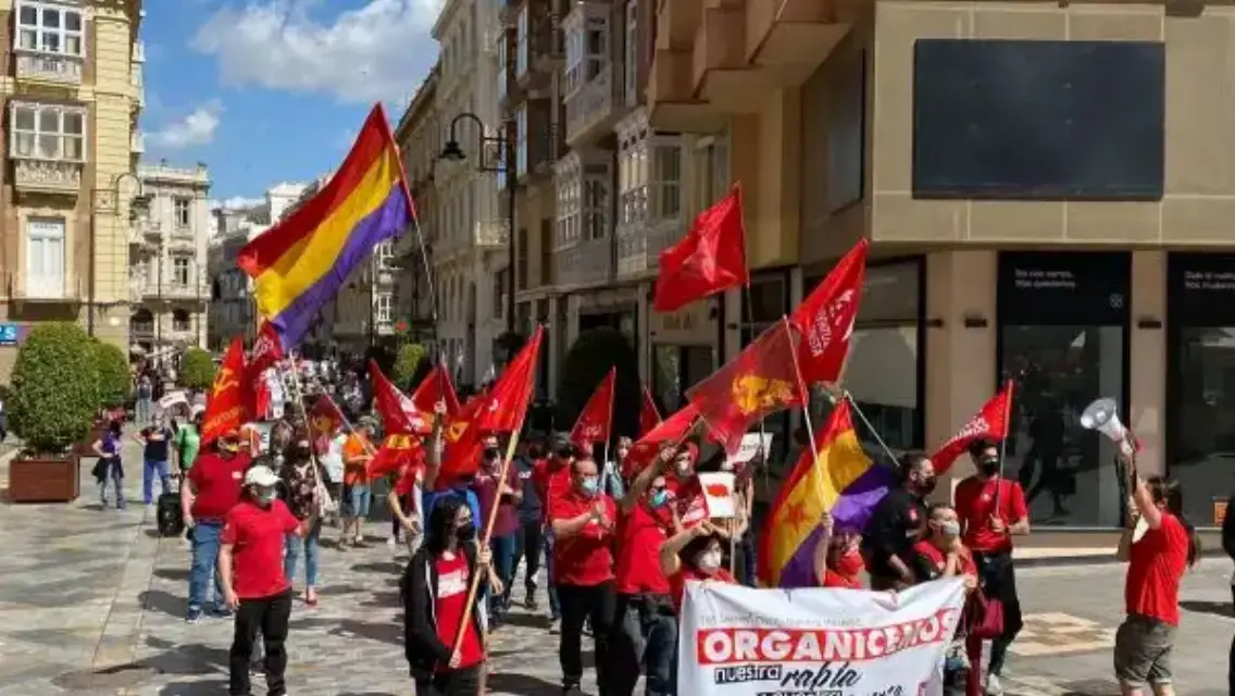 Miles de trabajadores en las calles de la Región para protestar por sus reivindicaciones laborales