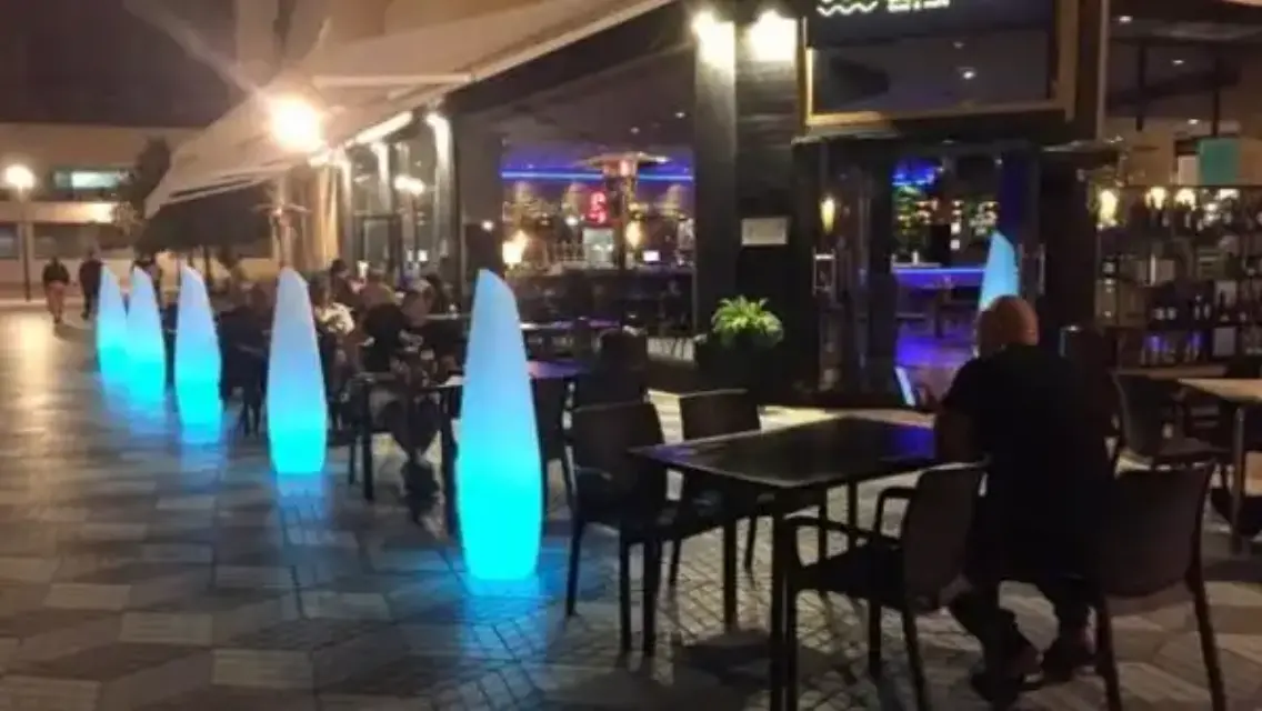 Hostelería y ocio nocturno de Alicante piden se mantenga su horario habitual de cierre