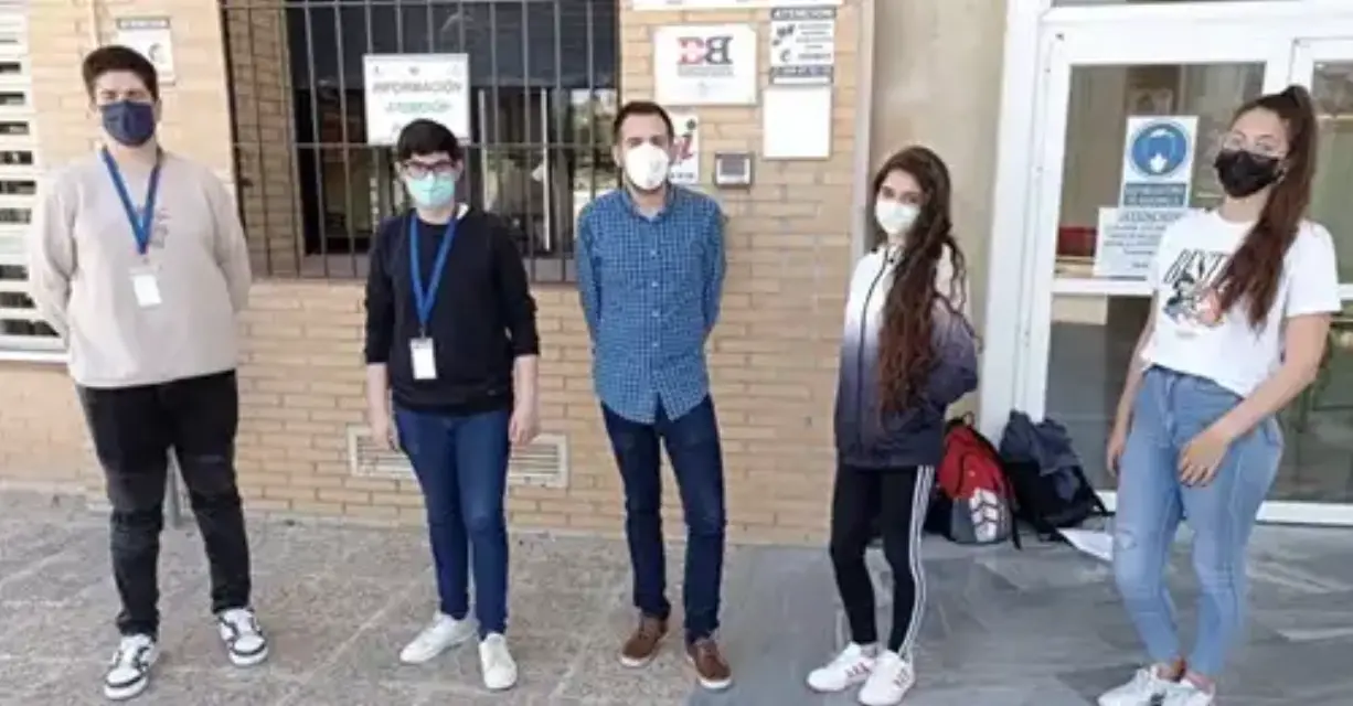 Alumnos del IES Príncipe de Asturias de Lorca triunfan en el 'Young Bussisnes Talent'