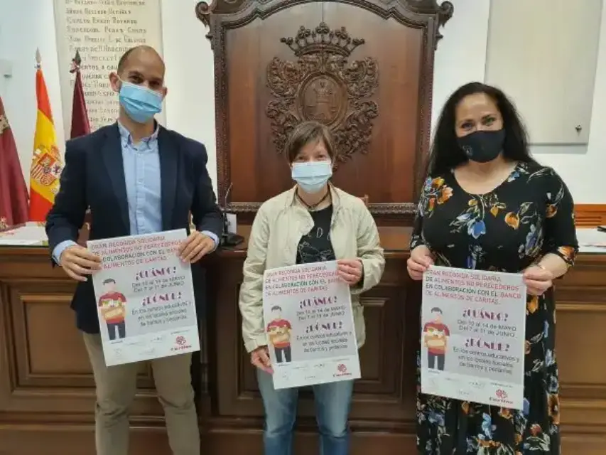Recuerda que mañana es la gran recogida de alimentos a beneficio de Cáritas en Lorca