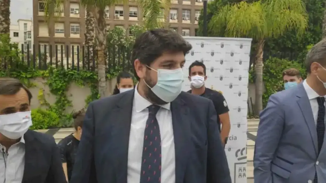 López Miras niega haberse planteado modificar la Ley Electoral