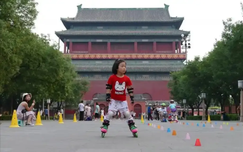 Hasta tres hijos permitirá tener China a las parejas