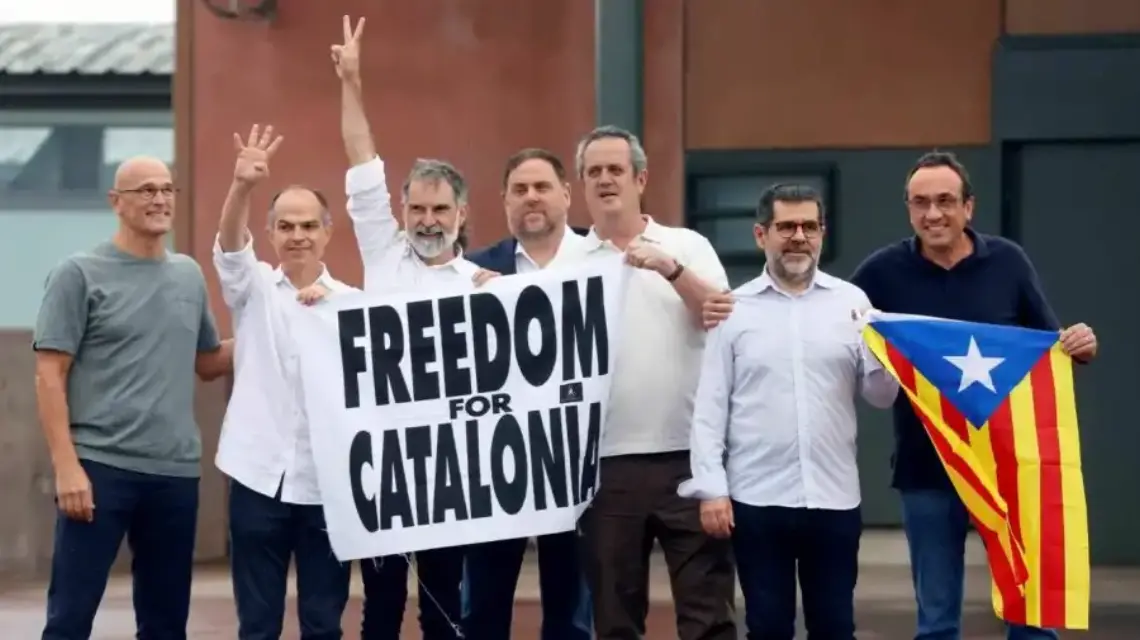 Libres los del procés tras los nueve decretos reales del Ministerio de Justicia